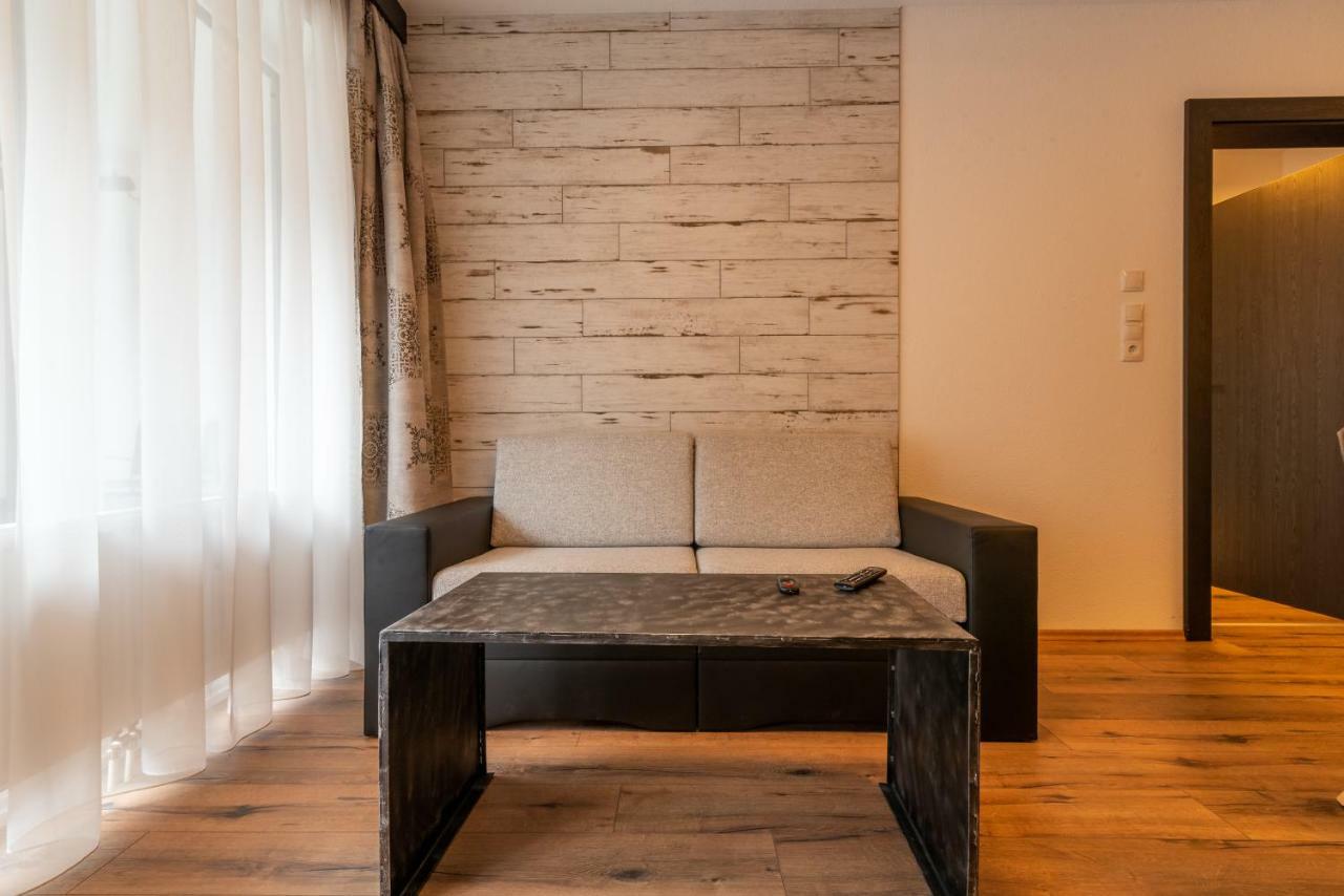 A Casa Rubin Chalet & Studio Resort Solden Bagian luar foto
