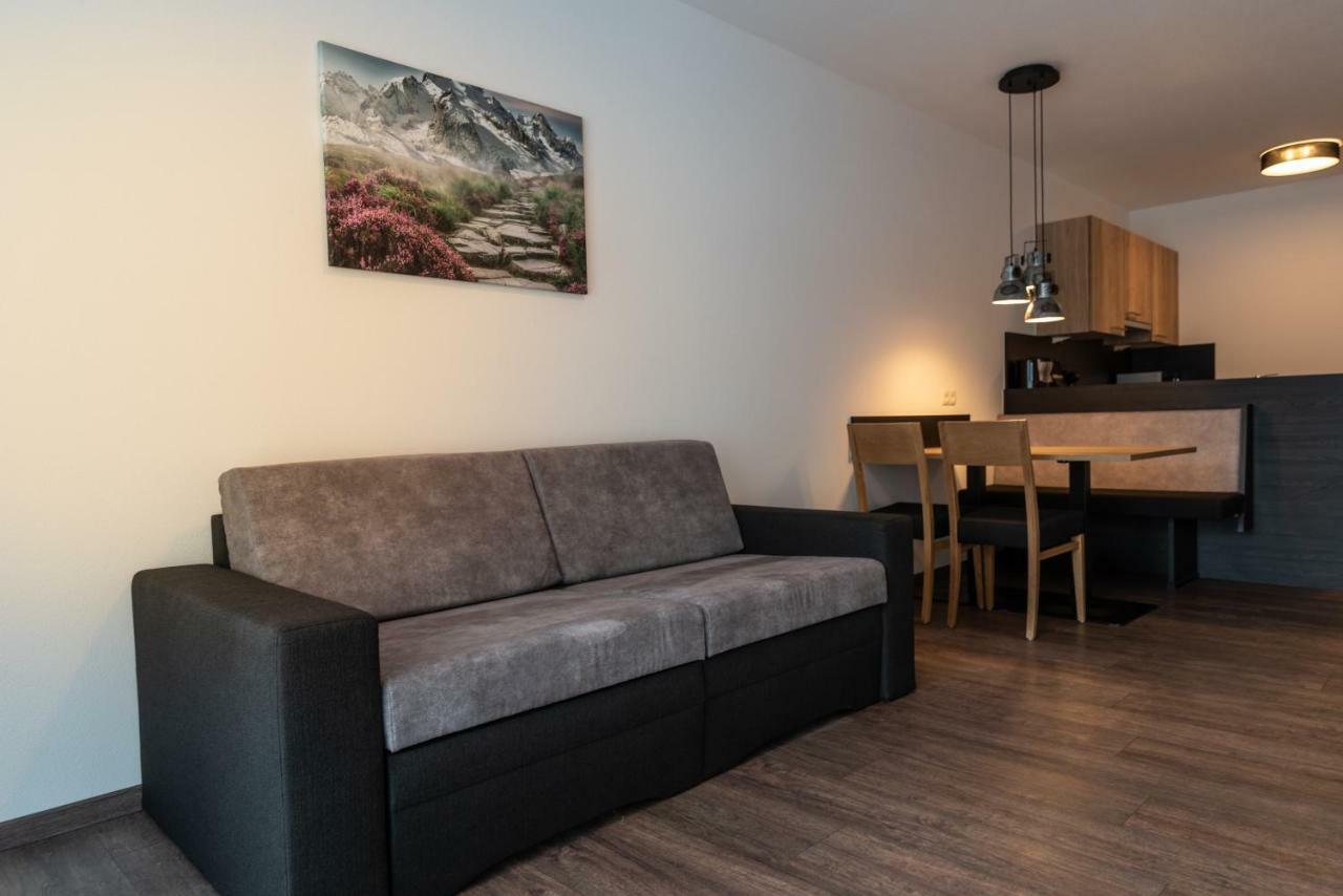 A Casa Rubin Chalet & Studio Resort Solden Bagian luar foto