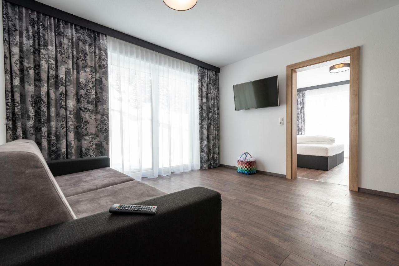 A Casa Rubin Chalet & Studio Resort Solden Bagian luar foto